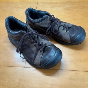 Keen 11 Women’s Leather Oxford Comfort Lace Up Hiking walking Shoes